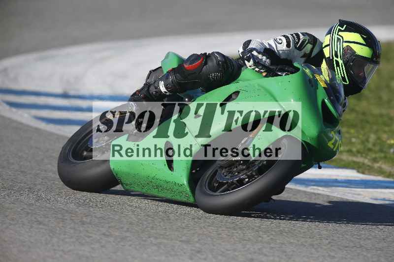 /Archiv-2024/01 26.-28.01.2024 Moto Center Thun Jerez/Gruppe gruen-green/279